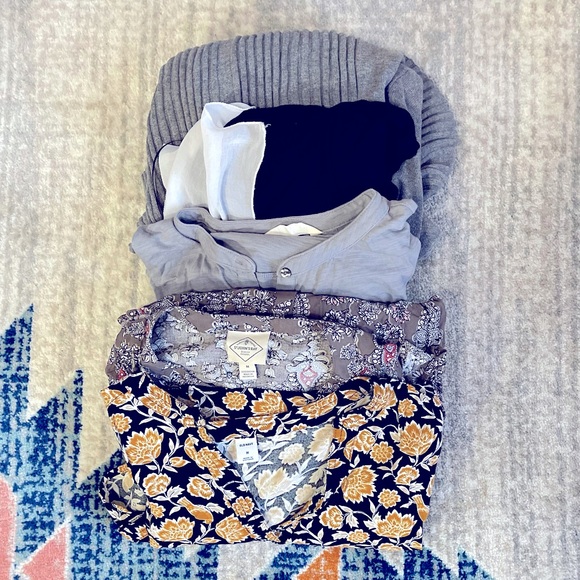 Tops - 🔥BUNDLE DEAL🔥 5 Size M Long Sleeve Tops